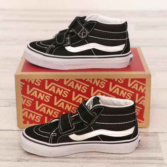 Vans Kids Sk8 Mid Reissue V Sneaker Black True White, 11.5 - Picture 2 of 8